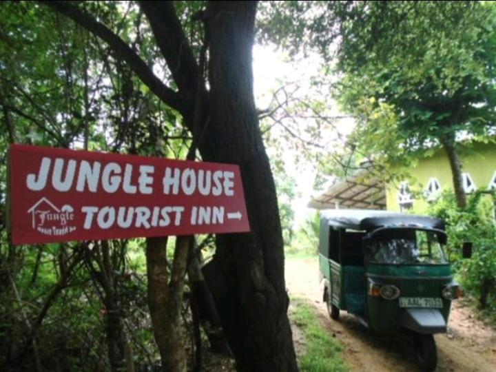 Jungle House Tourist Inn Dambulla Bagian luar foto